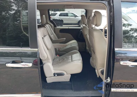 2014 Chrysler Town & Country Touring из США, поврежденный, VIN 2C4RC1BG7ER460588